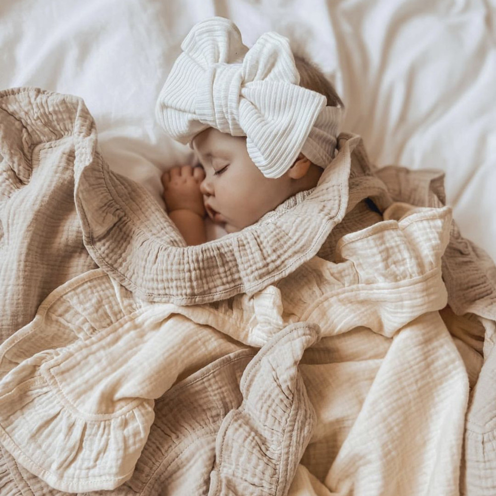 INS Ruffled Muslin Baby Swaddl - Baby Clothing Organic Cotton のレビューと価格
