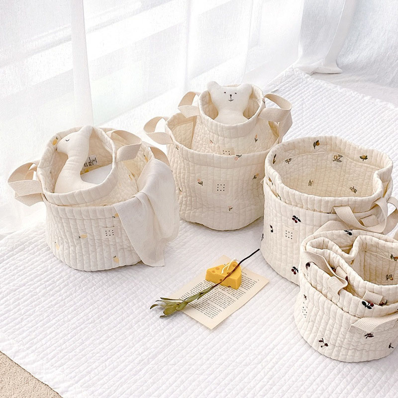 Beige Cotton Embroidery Baby D - Baby Clothing Basket のレビューと価格